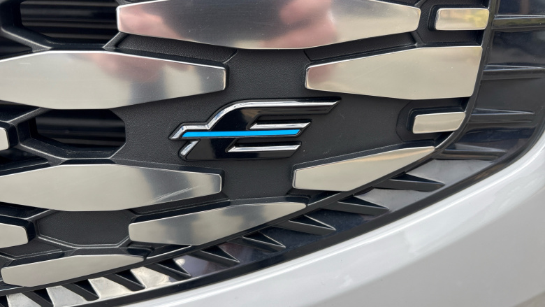 Ford Transit Custom E-320 L1 Rwd 100kW 65kWh H1 Van Limited Auto